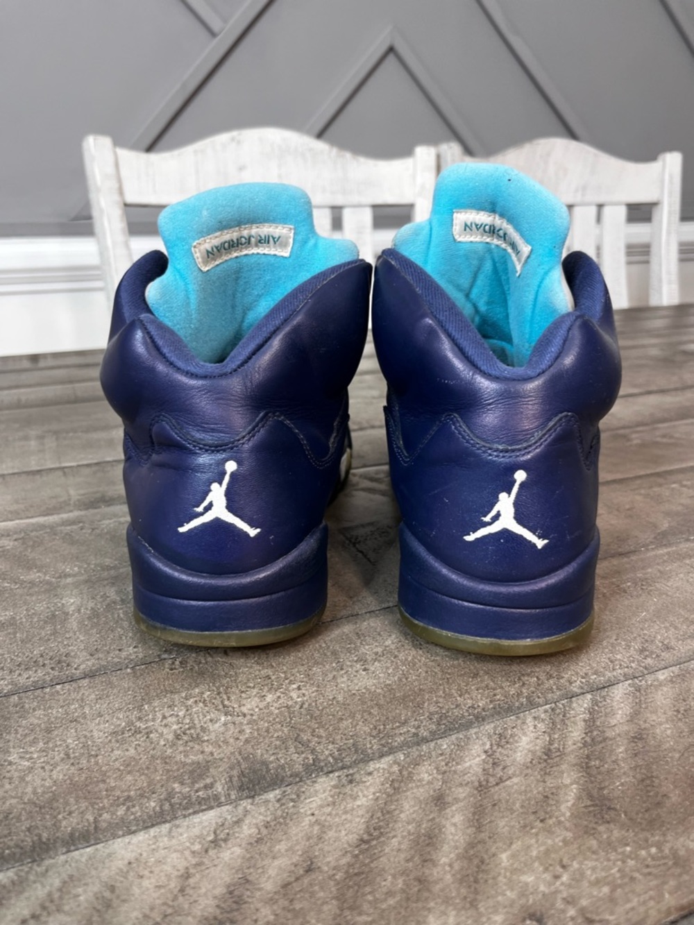 Nike Air Jordan Retro 5 Pre-Grape 136027405 Men
Shoes Sneakers Sz 11 - Picture 4 of 5